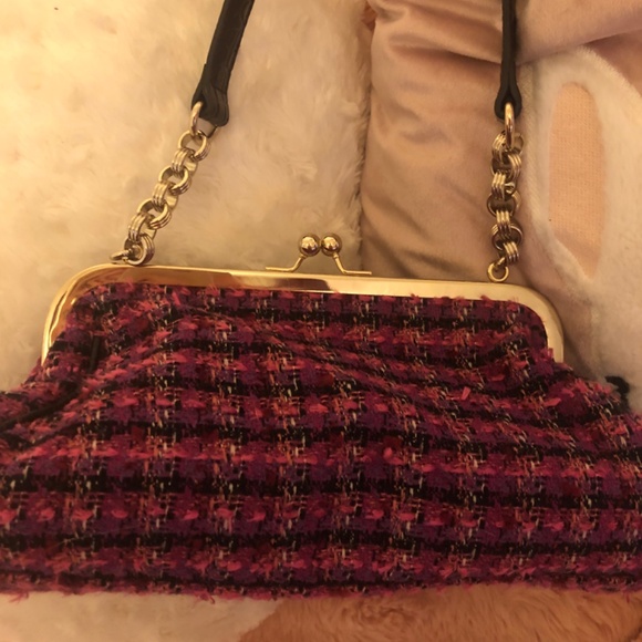 Liz Claiborne Tweed Magenta and Black fashion clutch bag with strap and flower - Picture 4 of 5